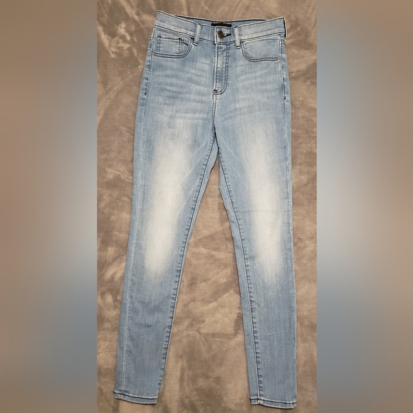 Express High Rise Light Wash Skinny Jeans - Size 2R - Picture 5 of 12